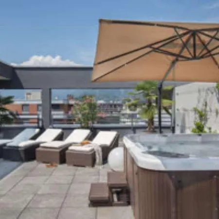 Ibis 3*